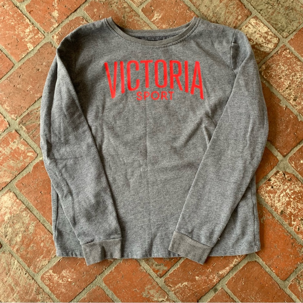 VS Long Sleeve Size M